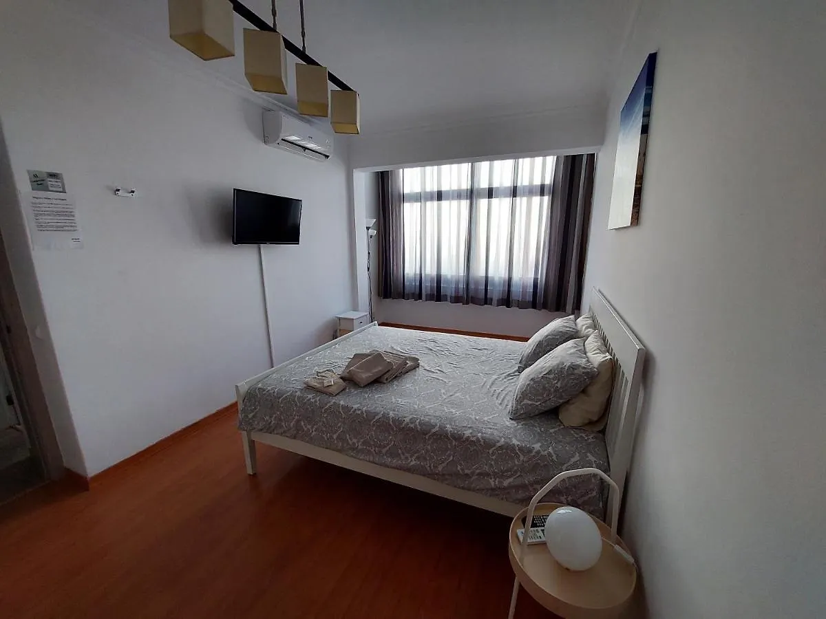 Al - Comfortable House FAO Quarto em Acomodações Particulares